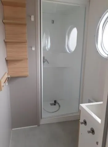 Mietunterkunft - Mobilheim Le Chêne- 2 Schlafzimmer - Camping Le Colorado