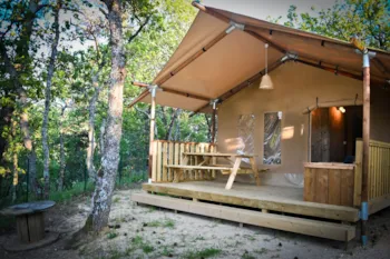 Mietunterkunft - Safari Zelt - 27M² - - Camping Le Colorado