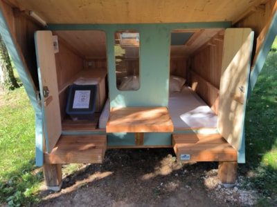 Overnight shelter