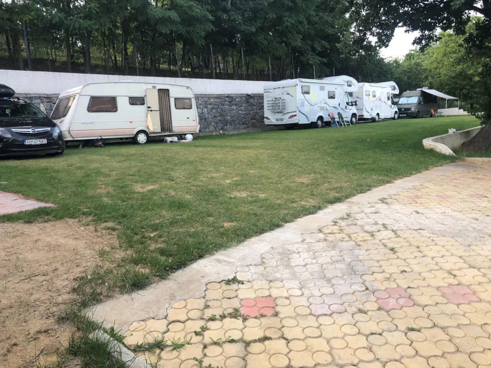 Pitch - Pitch Caravan, Motorhome, Trailer Tent - Camping Robinson Country