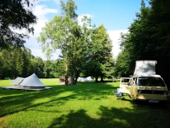 Emplacement - Emplacement Campervan - Eco River Camp