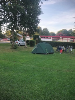 Tent Pitch Tg 03
