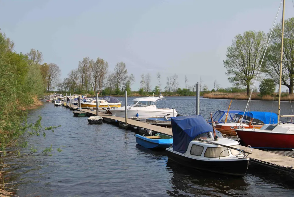 Emplacement - Gastliegeplatz Nr. 54 - Eidertal Camping