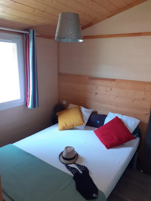 Mietunterkunft - Chalet Détente 2 Schlafzimmer - image n°2 - Camping Municipal Justin