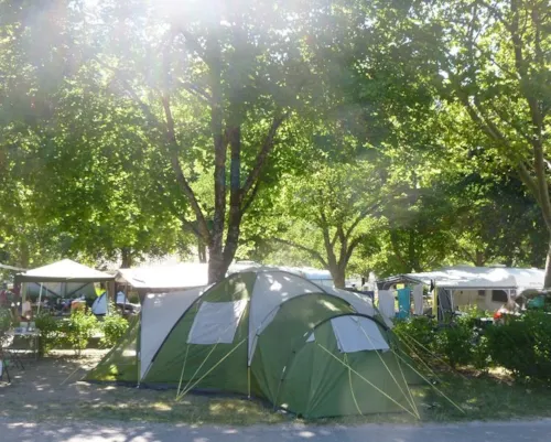 Pitch - Pitch With Electricity - image n°4 - Camping Municipal Justin