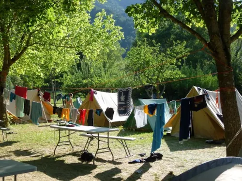 Emplacement - Emplacement Sans Électricité - image n°4 - Camping Municipal Justin