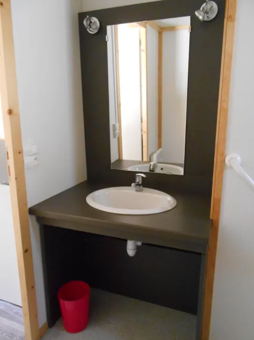 Accommodation - Chalet Detente Prm Max 4 Persons - image n°4 - Camping Municipal Justin