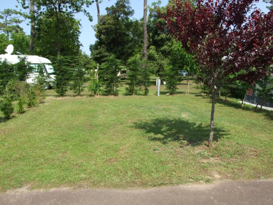 Camping le Sous Bois - Emplacements