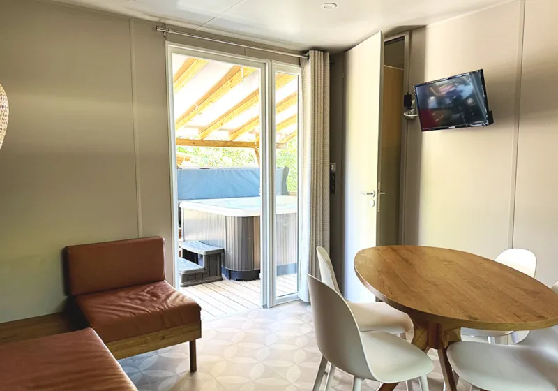 Cottage Ansouis Avec Jaccuzi 33M² - 2 Chambres - 2 Salles De Bain + Jacuzzi