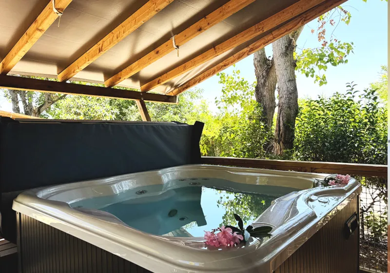 Cottage Ansouis Avec Jaccuzi 33M² - 2 Chambres - 2 Salles De Bain + Jacuzzi