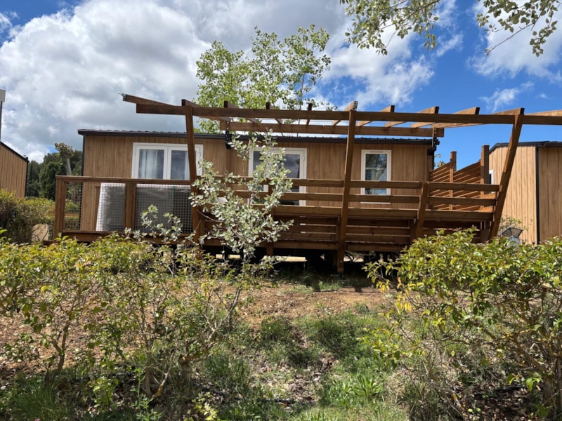 Mobil Home Lourmarin with Jacuzzi - 32m² - 2 bedrooms
