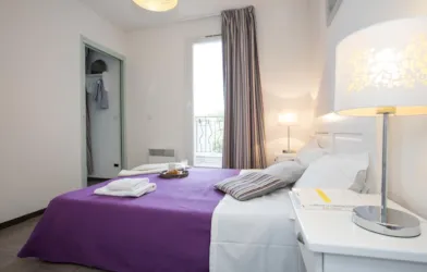 Résidence Côté Provence - Terres de France - image n°2 - Camping Direct