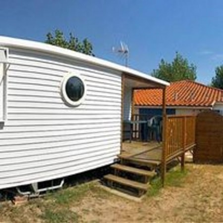 Camping Le Petit Bois