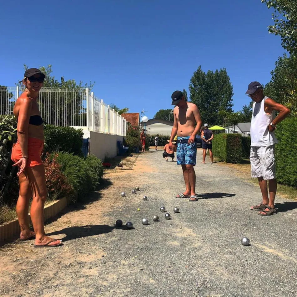 Camping Le Petit Bois