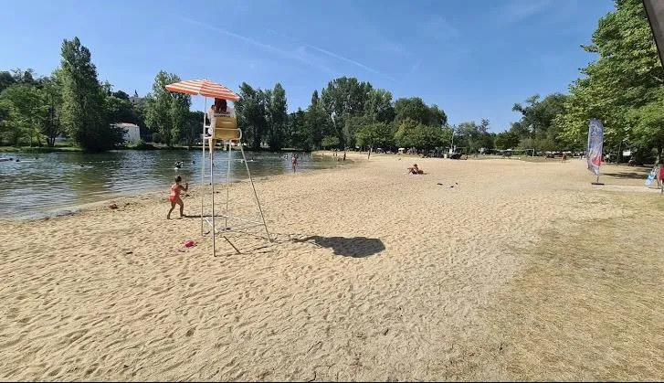 Camping Paradis Aubeterre sur Dronne