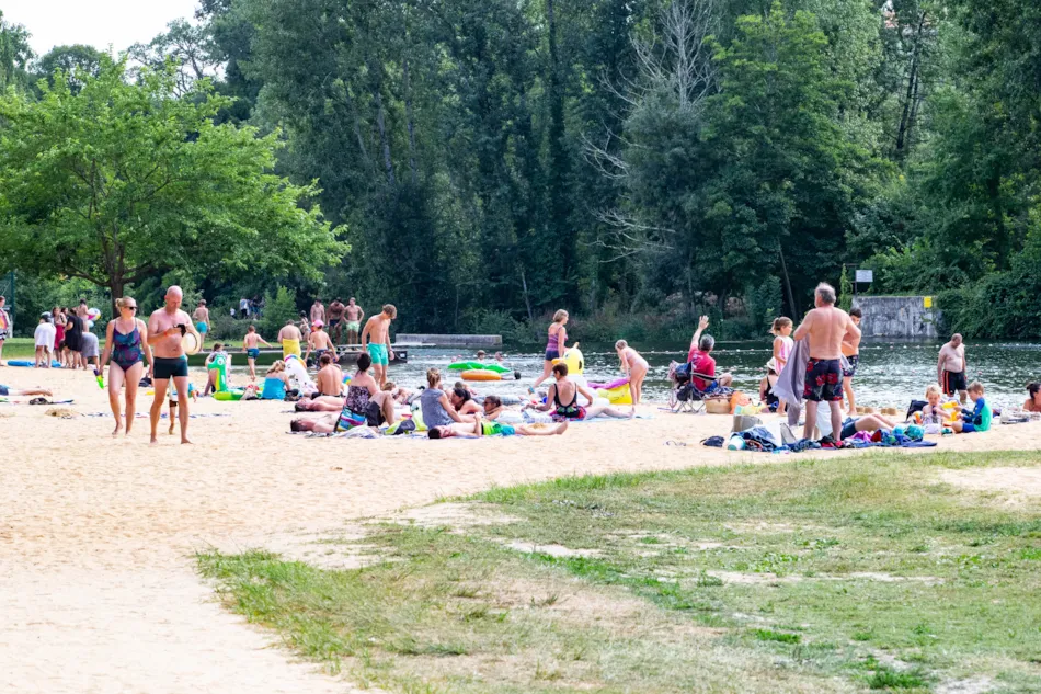 Camping Paradis Aubeterre sur Dronne