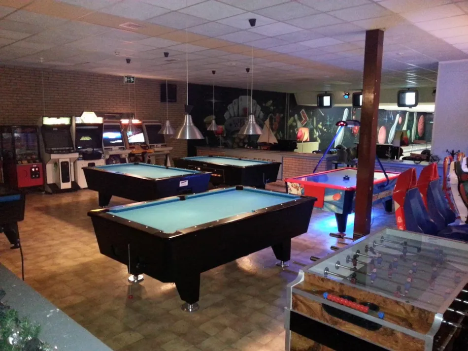 Recreatiepark en Jachthaven De Scherpenhof