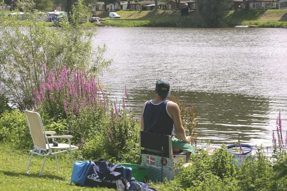Recreatiepark en Jachthaven De Scherpenhof