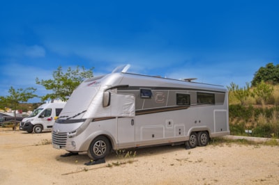 Motorhome pitch of 8 to 10 meters — 2