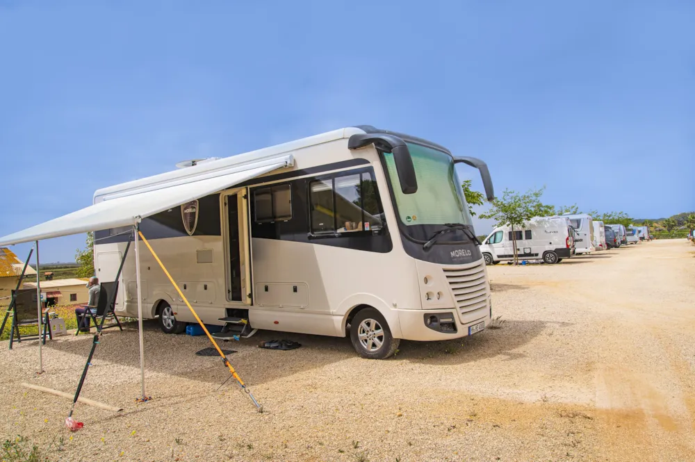 Emplacement - Emplacement Camping-Car De Plus De 10 Mètres - Camper Park Playas de Luz