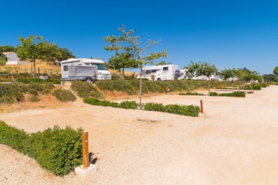 Motorhome pitch smaller than 8m. — 3