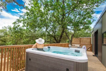 Mietunterkunft - Taos 5 Luxe 2 Schlafzimmer 2 Badezimmer . 40M2 Jacuzzi - Camping Miremer