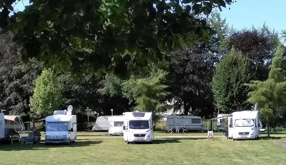 Camping Les Rives de l'Oust - image n°4 - Camping Direct