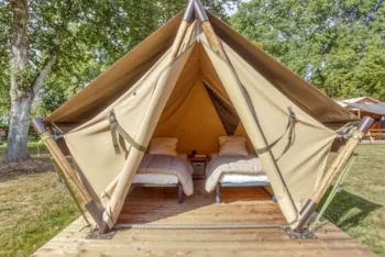 Mietunterkunft - Lodge Mooréa - 6M² - Ohne Sanitäranlagen - Camping Les Rives de l'Oust