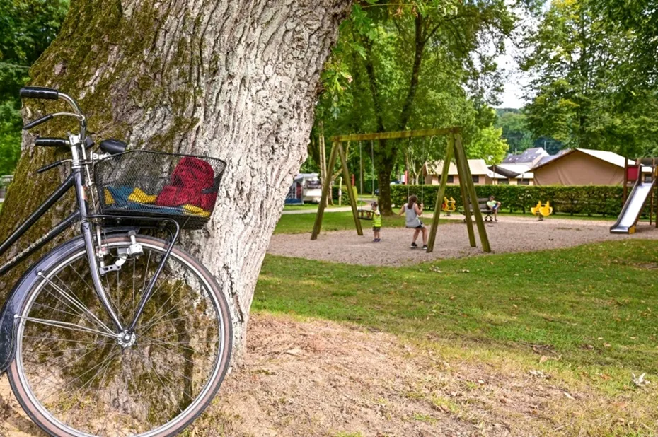 Camping Les Rives de l'Oust