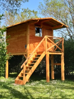 Accommodation - Squirrel Hut - Camping Grottes d'Azé