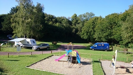 Piazzola (tenda, roulotte  , camper / 1 auto)