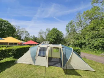 Stellplatz - Zeltverleih - Camping Les Gravelets