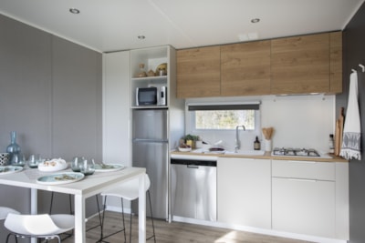 Cottage 33m² Confort - 2 bedrooms + Half-covered terrace + TV + 2 bathrooms + Lake view