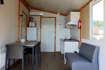 Chalet Lakeside 28m² Confort- 2 bedrooms +Terrace + TV - adapted to the people with reduced mobility