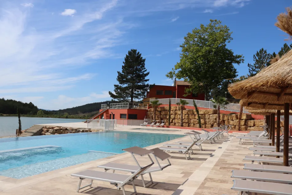 Flower Camping InNature