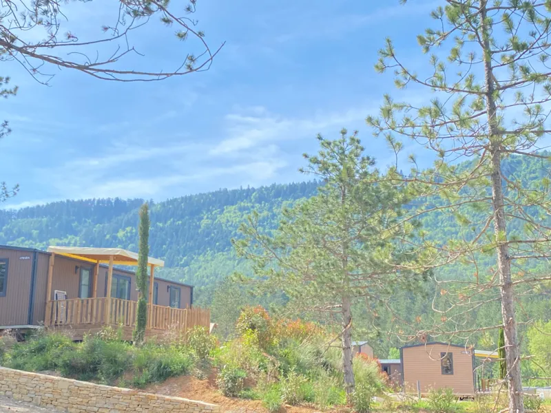 Cottage 40M² Confort - 3 Chambres + Terrasse Semi-Couverte + Tv + 2Sdb + Vue Lac