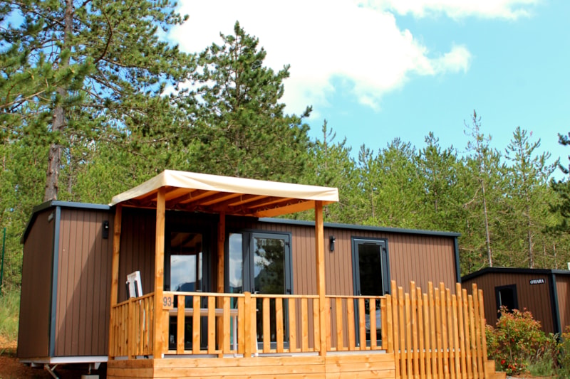 Cottage 33m² Confort - 2 slaapkamers + Terras + TV + 2 badkamers + Uitzicht op het meer
