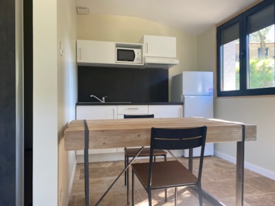 Villa 58m² Confort - 1 bedroom + lake view terrace + TV