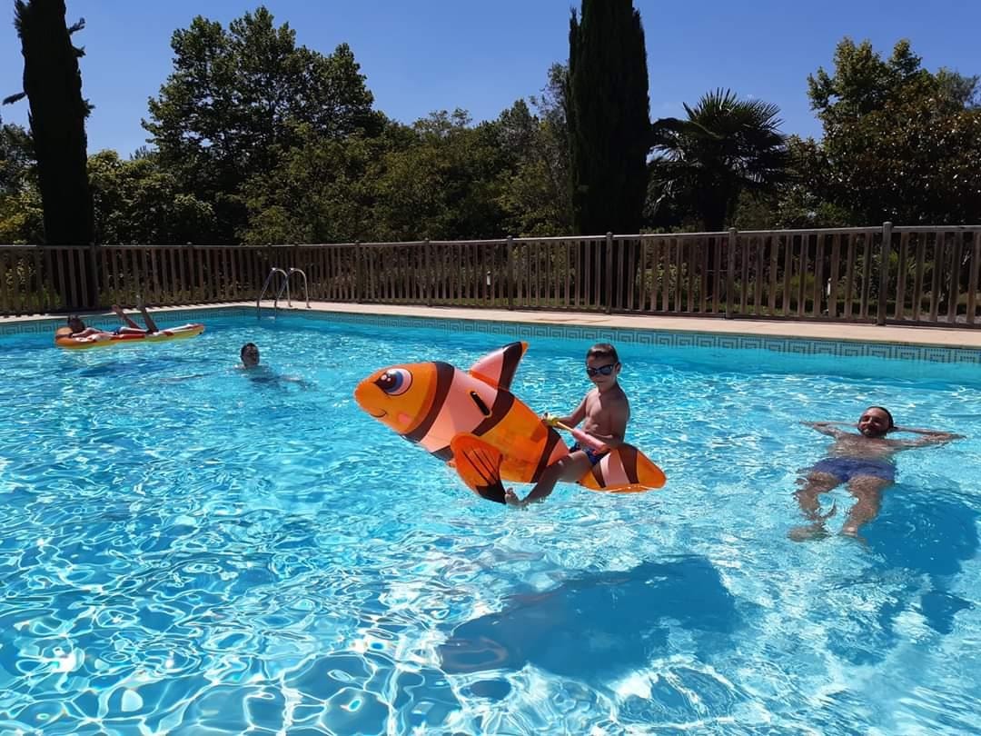 Camping Beau Rivage — Photo 4