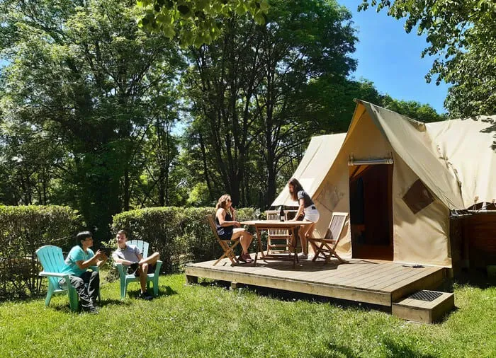 Location - Lodge  26M² - - Camping Beau Rivage