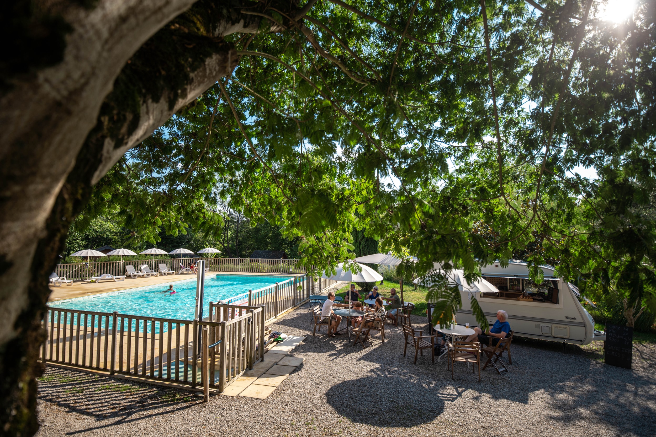 Camping Beau Rivage — Photo 2