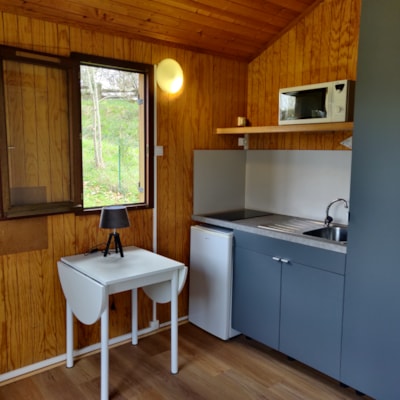Chalet Malin 13m² - 1 bedroom - with toilet - shower at the campsite sanitary block - — 7