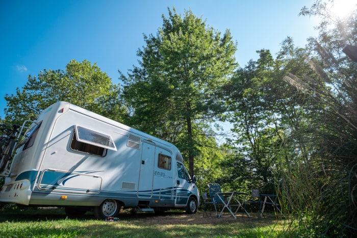 Emplacement Grand Confort Avec Électricité