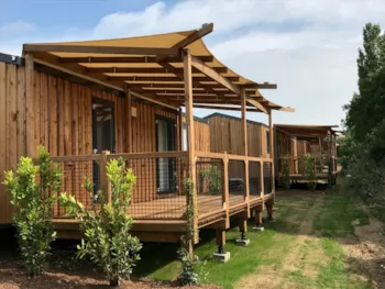 Mietunterkunft - Mobilheim Prestige - 27M² - 2 Schlafzimmer (A/C, Tv, Geschirrspüler) - - Camping Beau Rivage