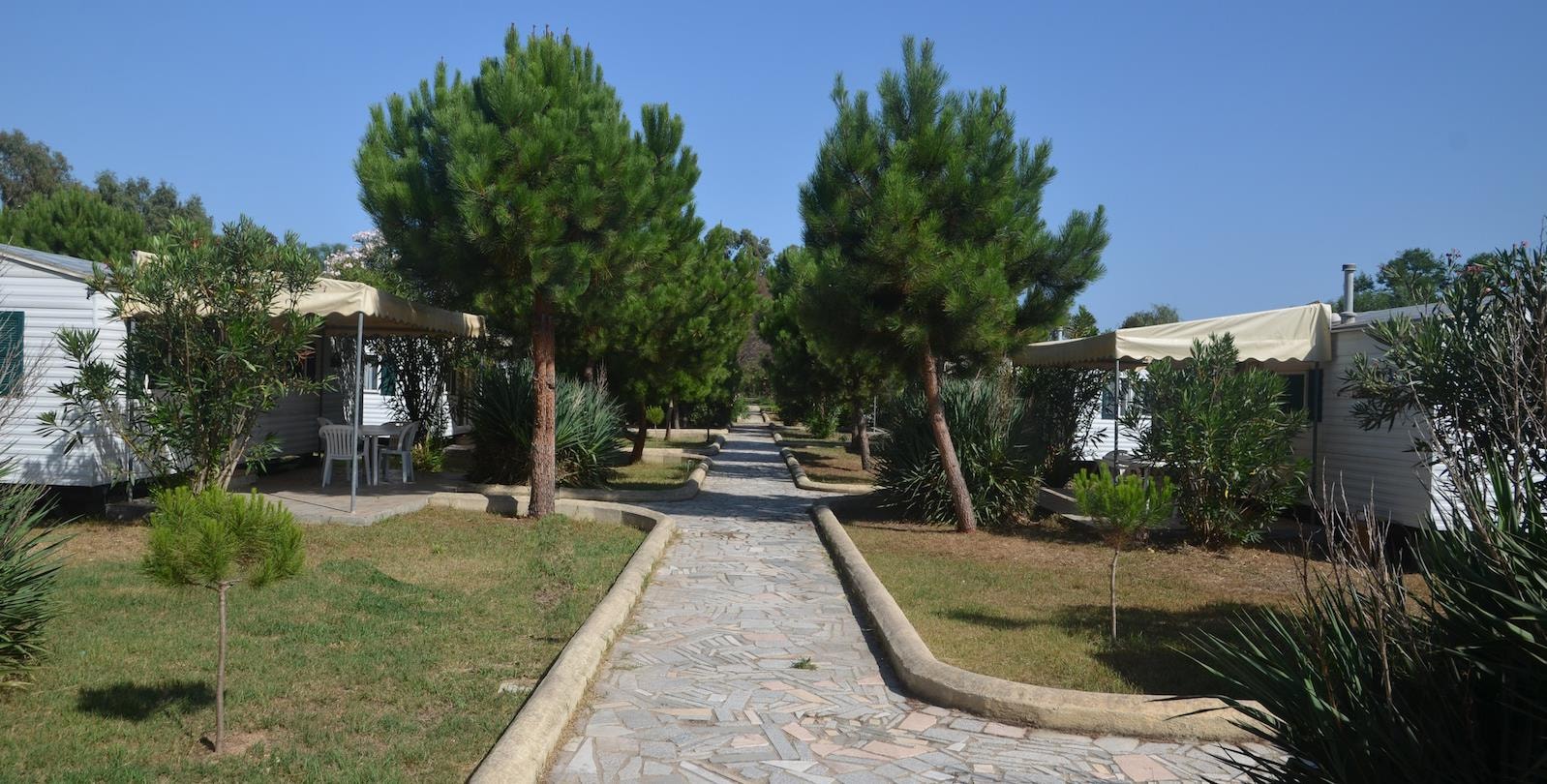 Campeggio Villaggio Sos Flores — Photo 7