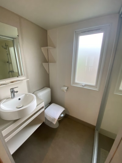 Deluxe Mobile Home First Raw Double Bathroom — 6