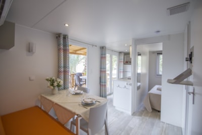 Deluxe Mobile Home (6 beds - bathroom french style) — 4