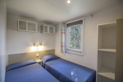 Deluxe Mobile Home (6 beds - bathroom french style) — 6