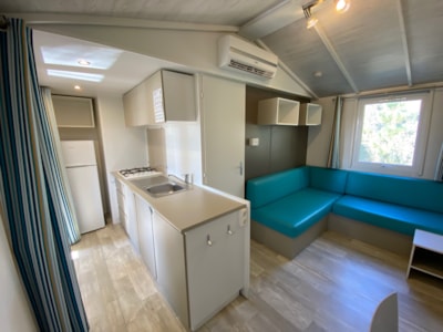 Deluxe Mobile Home (6 beds - bathroom italian style) — 4