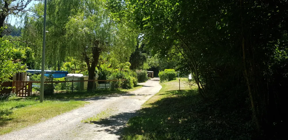 Camping Le Lyzeron - image n°4 - RhoneAlpes